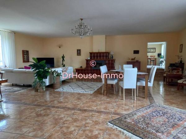 Maison à vendre 6 pièces de 285 m²