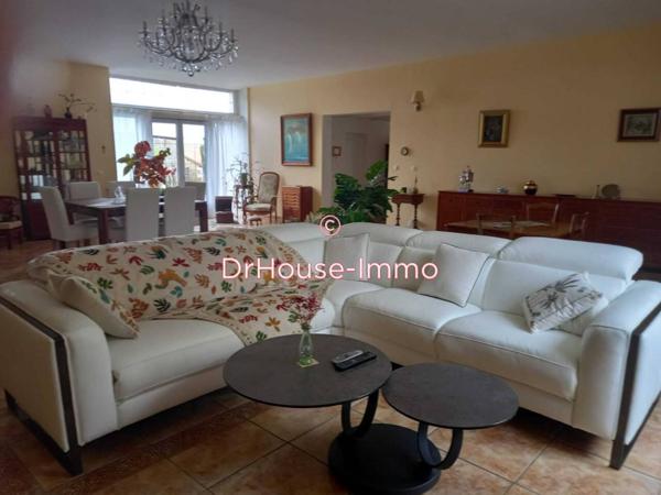 Maison à vendre 6 pièces de 285 m²