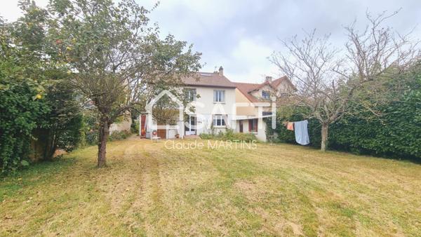 Maison familiale spacieuse et polyvalente 170 M²- T7 - 5 chambres - 2 Logements possibles - Mondétour, Orsay