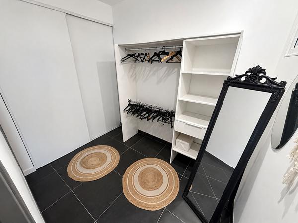Villa de plain-pied à Aubord, 5 pièces avec jardin et piscine (VISITE VIRTUELLE SUR DEMANDE)