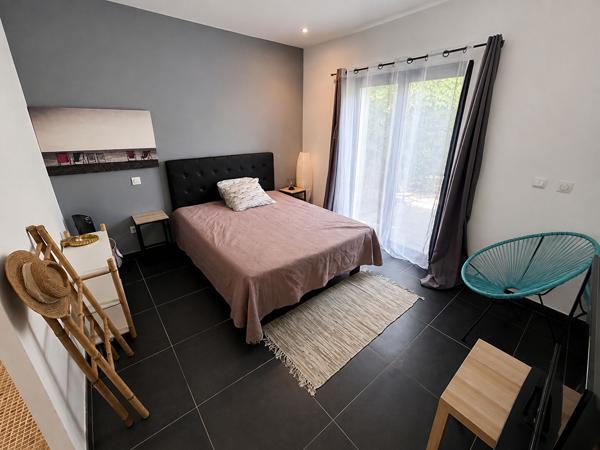 Villa de plain-pied à Aubord, 5 pièces avec jardin et piscine (VISITE VIRTUELLE SUR DEMANDE)