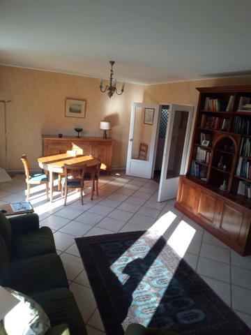 Grande maison a Sainte Genevieve des Bois