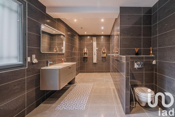 Maison à vendre 5 pièces 156 m² Eybens