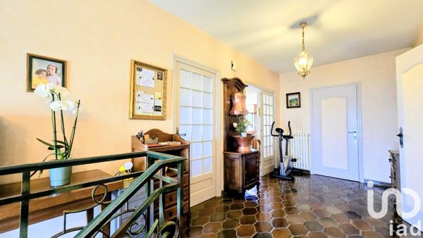 Maison à vendre 9 pièces 195 m² Romagnat