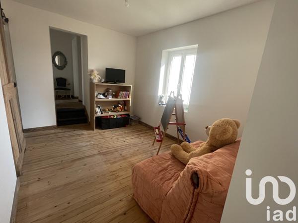 Maison 5 pièces de 133 m² à Albon (26140)