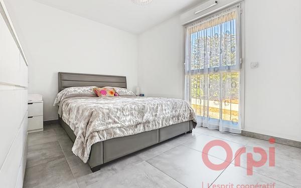 Appartement à vendre    2 pièces • 50,38 m2 Saint-Raphaël