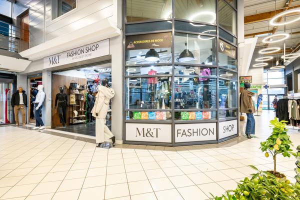 Draveil (91210) Fonds de commerce Prêt-à-porter 100 m² – Centre commercial Super U Draveil