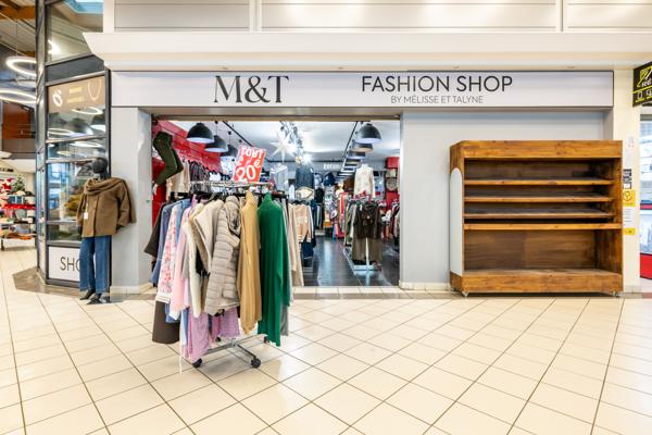 Draveil (91210) Fonds de commerce Prêt-à-porter 100 m² – Centre commercial Super U Draveil