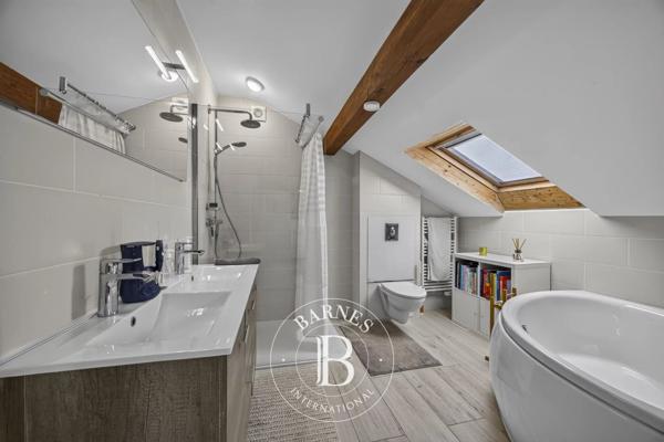 Saint-Jean-de-Tholome, Chalet 3 Chambres -  170 m² à vendre