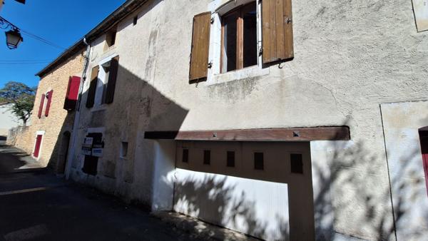 Maison avec 2 studios indépendants  163 m² habitables sur 274 m² de terrain  Belvès