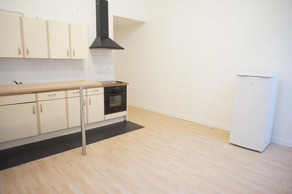 A LOUER : T2 à LILLE • • 770 € CC • Réf. 5887