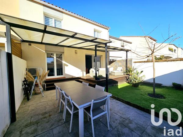 Maison 4 pièces de 104 m² à Alénya (66200)