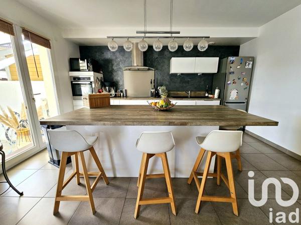 Maison 4 pièces de 104 m² à Alénya (66200)