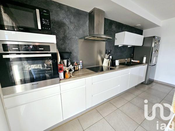 Maison 4 pièces de 104 m² à Alénya (66200)