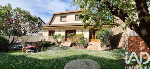 Maison à vendre 9 pièces 190 m² Romainville