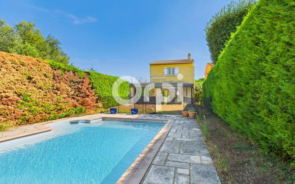 Maison à vendre    5 pièces • 140,02 m2 Montauroux