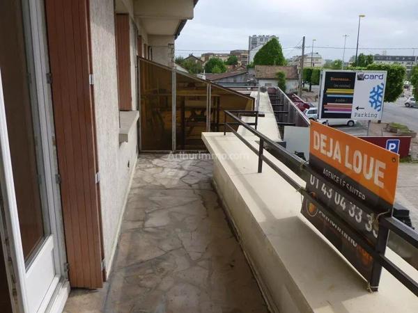 Location Appartement 3 pièces 83 m2 à Chelles