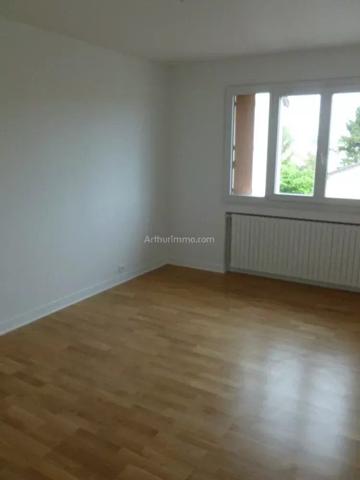 Location Appartement 3 pièces 83 m2 à Chelles