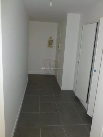 Location Appartement 3 pièces 83 m2 à Chelles