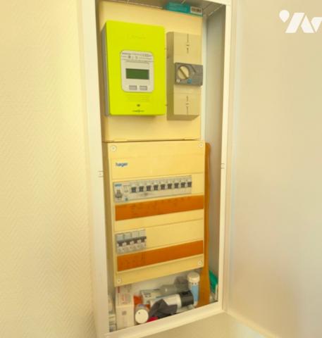 Saint-Etienne centre, appartement type loft, 134 m2, 2 chambres,  bon état, DPE : C, 170 000 €