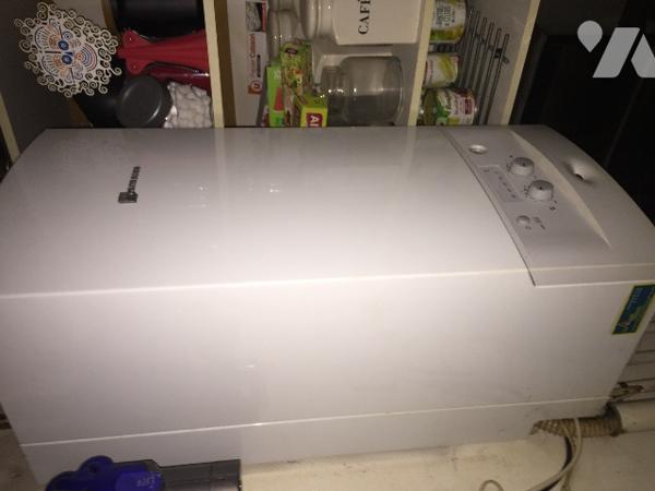 Saint-Etienne centre, appartement type loft, 134 m2, 2 chambres,  bon état, DPE : C, 170 000 €