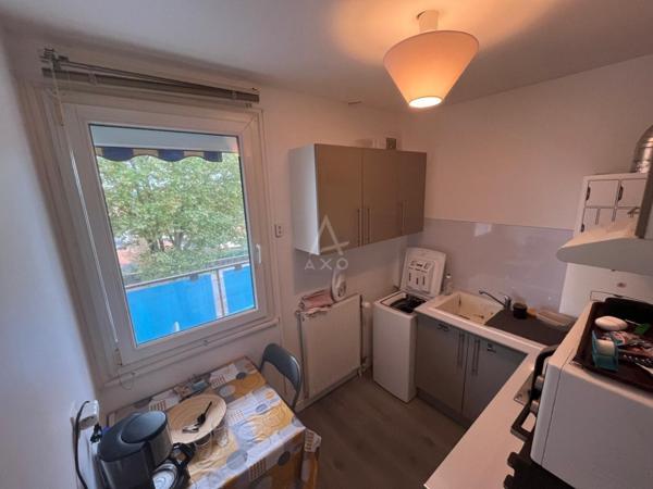 Studio 22 m² meublé avec balcon – Emplacement ultra central à Montaigu