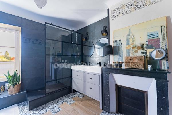 AUVERS-SUR-OISE, VAL D’OISE (95) : Maison atypique - 104 m² habitables (129 m² au sol) – 5 pièces principales - cave troglodyte - jardin