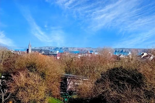 Maison à vendre 7 pièces CAMARET SUR MER (29)