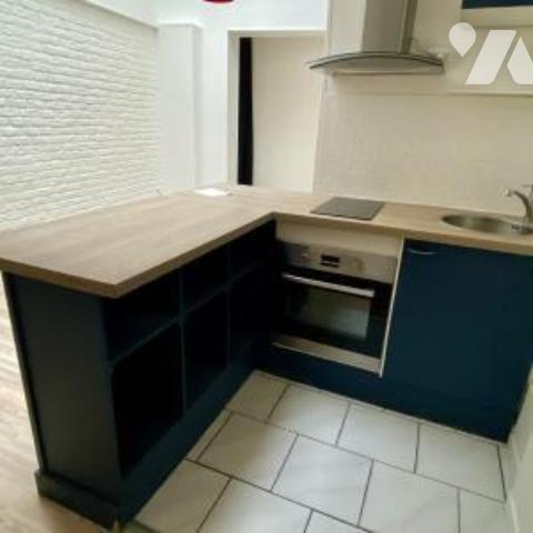 SENLIS CENTRE VILLE - appartement duplex F2