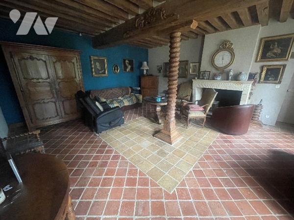 À MONT-PRES-CHAMBORD