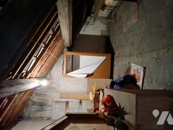 UNE MAISON D'HABITATION