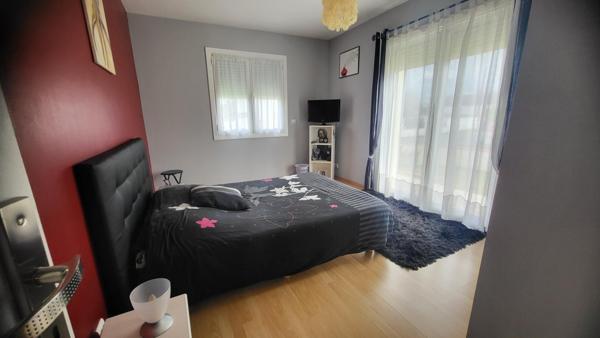 grande maison familiale avec piscine proche de Pau