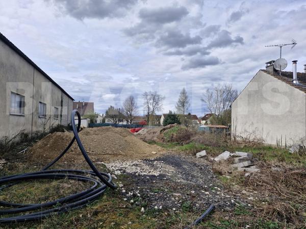 Terrain à bâtir - 882 m2 - Montargis