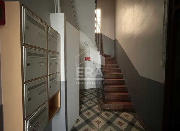 Perpignan Centre : Appartement 2 pièces avec terrasse et cave à vendre