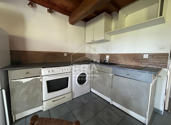 Perpignan Centre : Appartement 2 pièces avec terrasse et cave à vendre