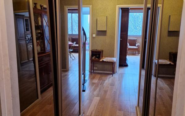 Appartement à vendre    6 pièces • 124,99 m2 Sucy-en-Brie