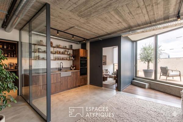 Le Panoramique : Appartement loft contemporain en dernier étage Place Lafayette