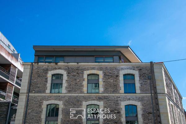 Le Panoramique : Appartement loft contemporain en dernier étage Place Lafayette