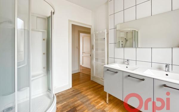 Maison à vendre    5 pièces • 107,74 m2 Saint-Florent-sur-Cher