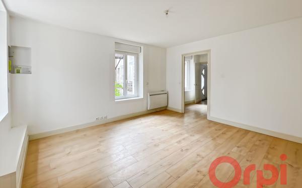 Maison à vendre    5 pièces • 107,74 m2 Saint-Florent-sur-Cher