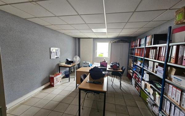 Maison à vendre    2 pièces •  Knutange