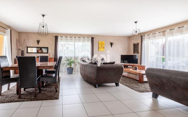 Maison à vendre    5 pièces •  Saint-Just-le-Martel