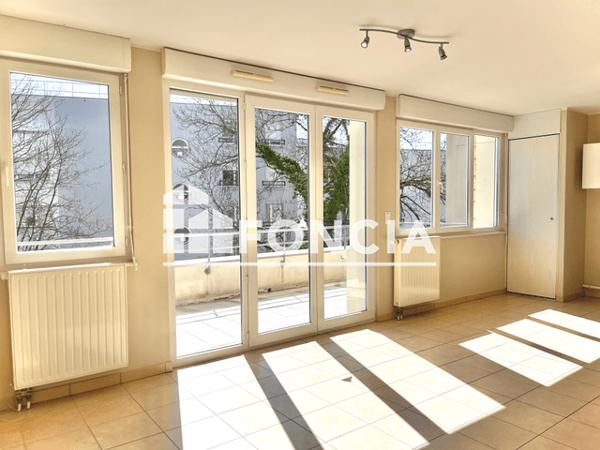 Location Appartement 3 pièces 59.49 m² - Résidence Le Saint-Georges Besancon 25000