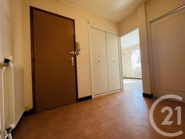 Appartement F4 à vendre  4 pièces - 88,60 m2 MOULINS - 03