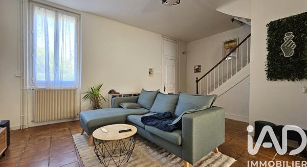 Maison à vendre 4 pièces 108 m² Saint-Yrieix-sur-Charente
