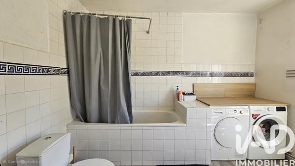 Maison à vendre 4 pièces 108 m² Saint-Yrieix-sur-Charente