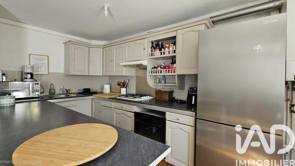 Maison à vendre 4 pièces 108 m² Saint-Yrieix-sur-Charente