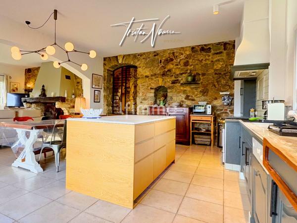 Mas Catalan de 260 m2 - 1ha de terrain - Argelès sur Mer