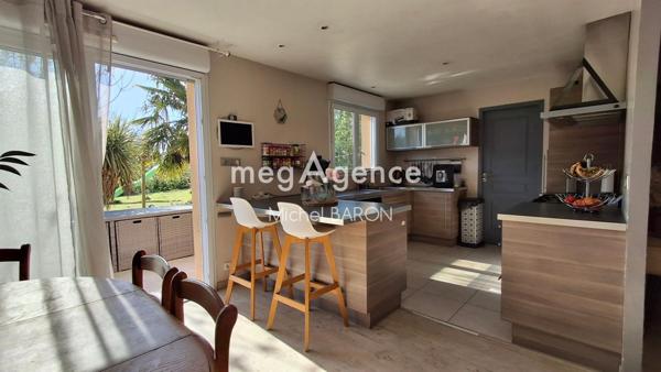 Maison à SIMPLE, 53360 - 5 pièces 98m²