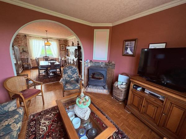 Maison à vendre |  Saint-Pol-de-Léon |  6 pièces | 105 m²